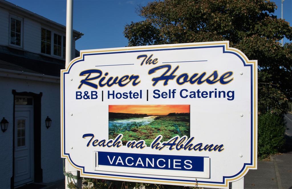 The River House Дънглоу Екстериор снимка